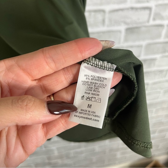 Brigette Brianna Dark Olive Green Soft Stretch Long Sleeve Modo Length Dress M - Picture 2 of 7